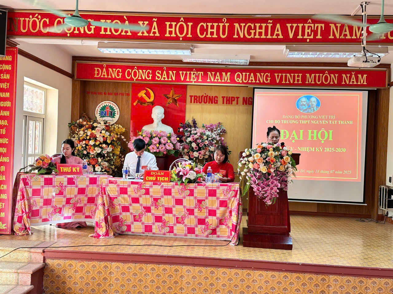 z6819439242219 a6b33afa0f556bd0ef572c3bebda9255