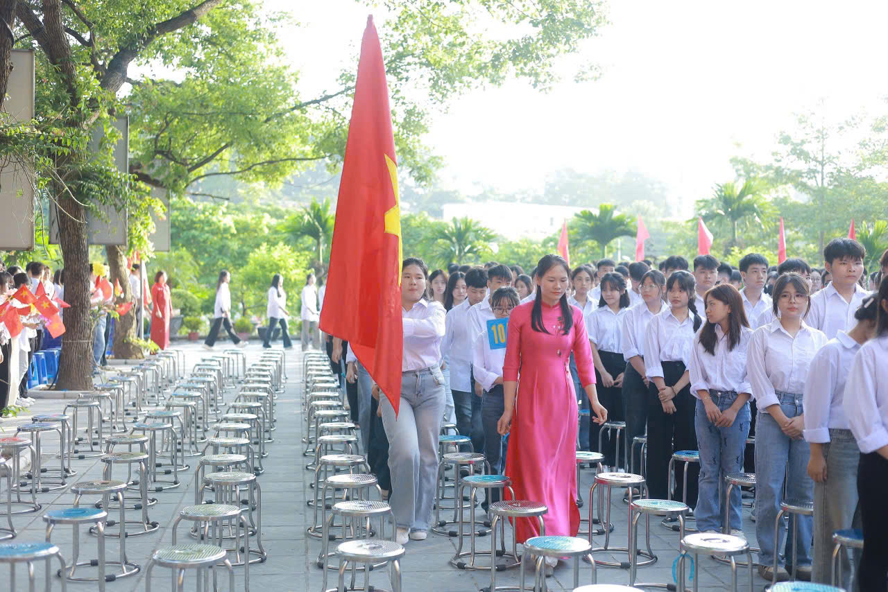 gen h z6980485633083 60a41070a7987de0d5d2ca18bce893c5